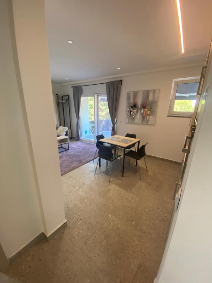 Apartmani Kumenat Biograd Na Moru Exterior foto